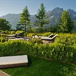 Kaiserhof Superior Hotel 5*