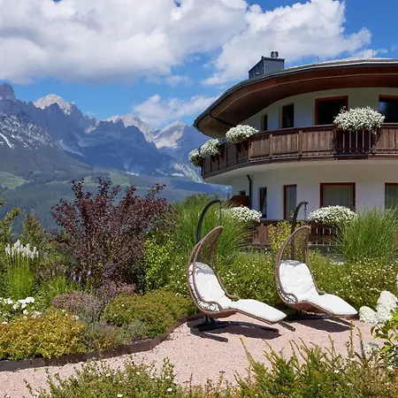 Kaiserhof Superior Hotel