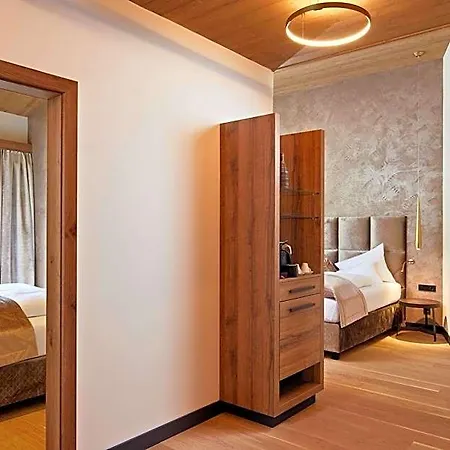 Kaiserhof Superior 5*