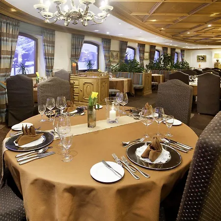 Kaiserhof Superior Hotell 5*