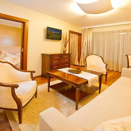 Kaiserhof Superior Hotel 5*