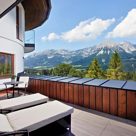 Kaiserhof Superior Hotel 5*