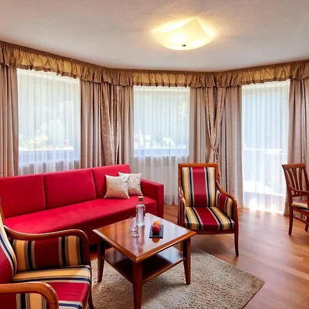 Kaiserhof Superior Hotel 5*