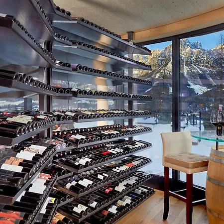 カイザーホフスペリオール ホテル エルマウ