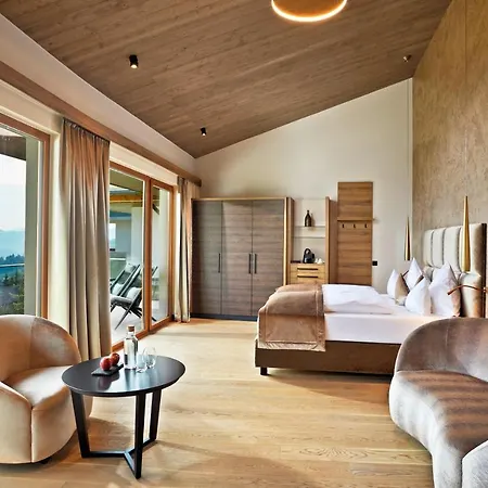 カイザーホフスペリオール ホテル