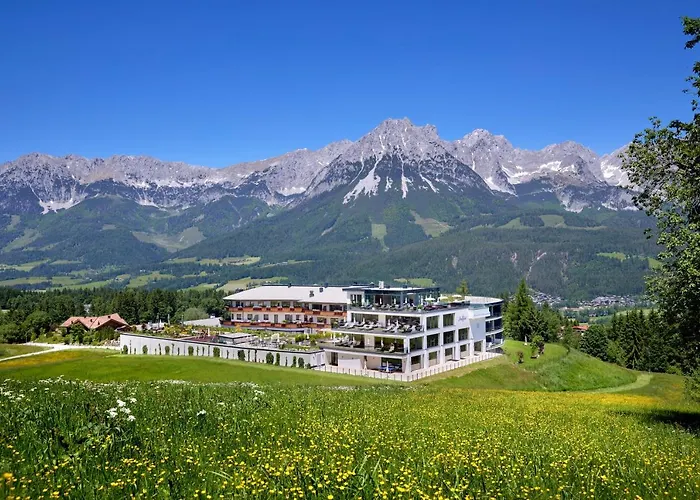 Kaiserhof Superior Hotel 5*